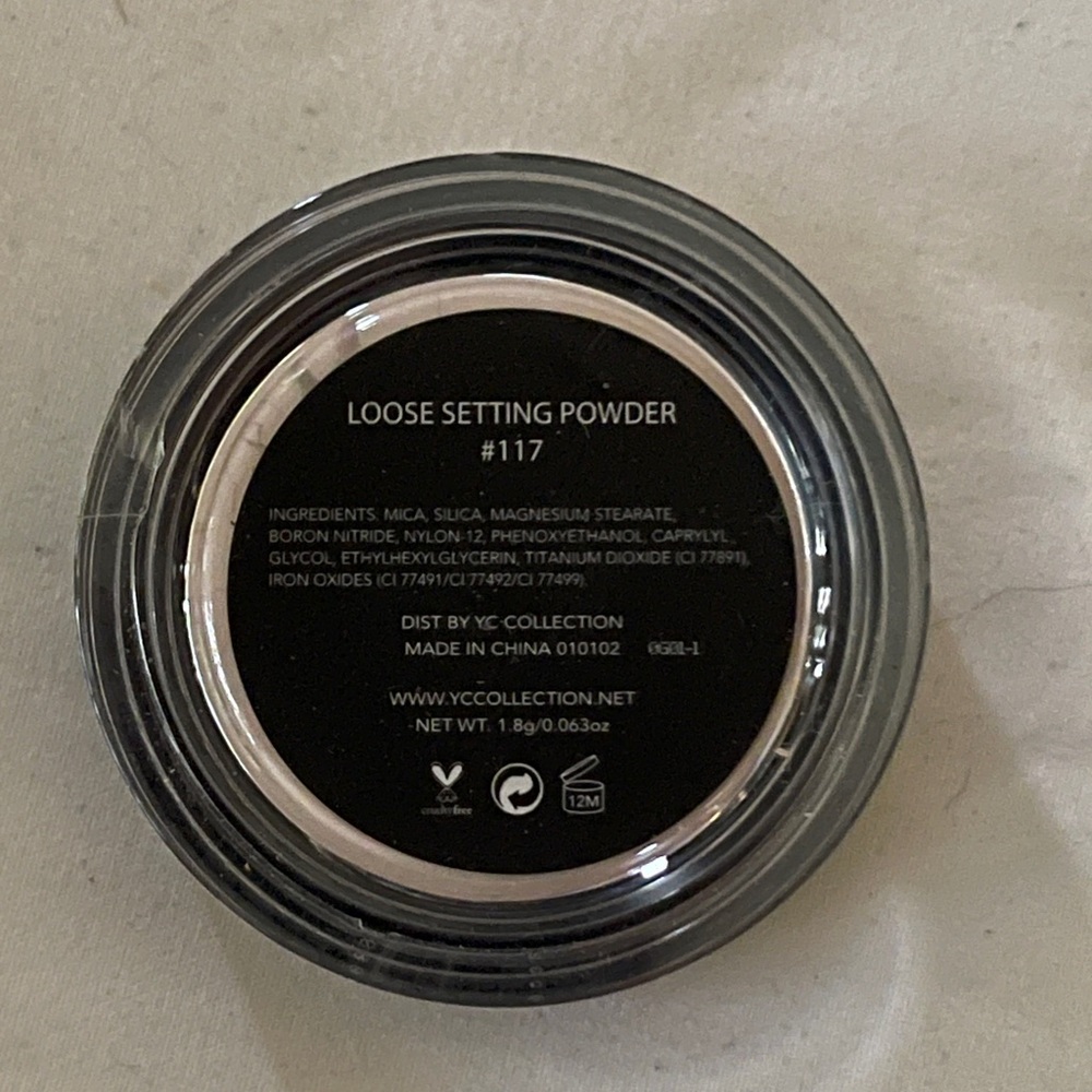 YC Collection Loose Setting Powder - Picture 2 of 2